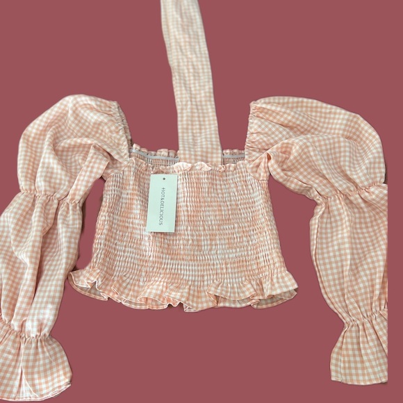 Hot & Delicious Off the Shoulder Scrunched Top - Picture 3 of 4